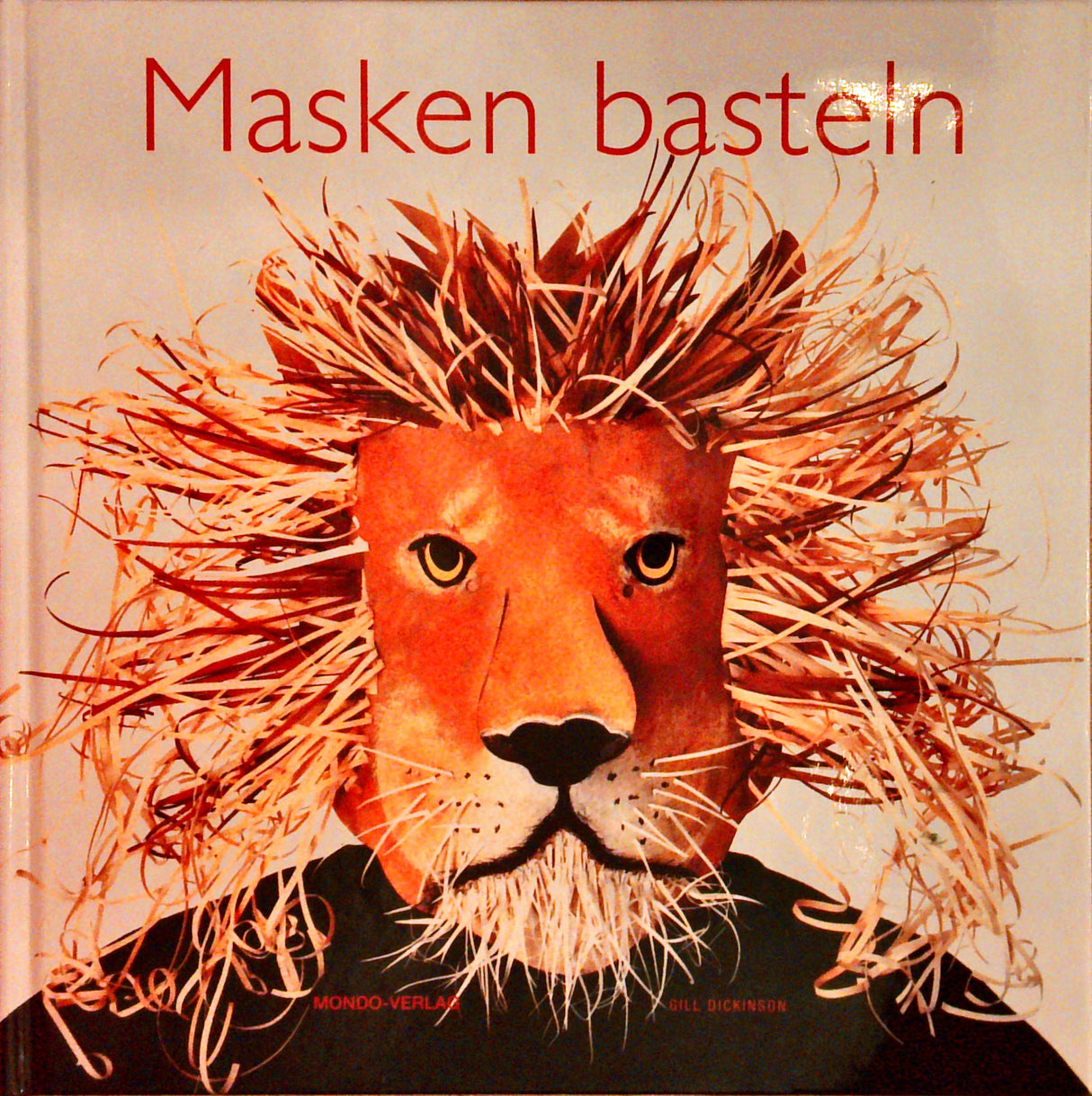 Masken basteln. Entdecken sie neue Techniken für einfache Arbeiten für Anfänger