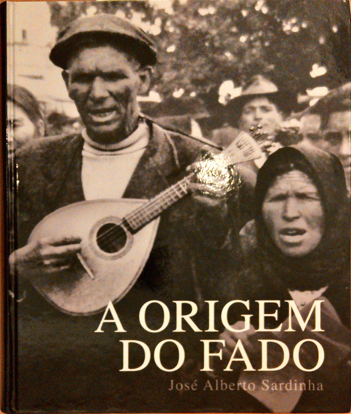 A Origem do Fado (1 Livro + 4 CD's)
