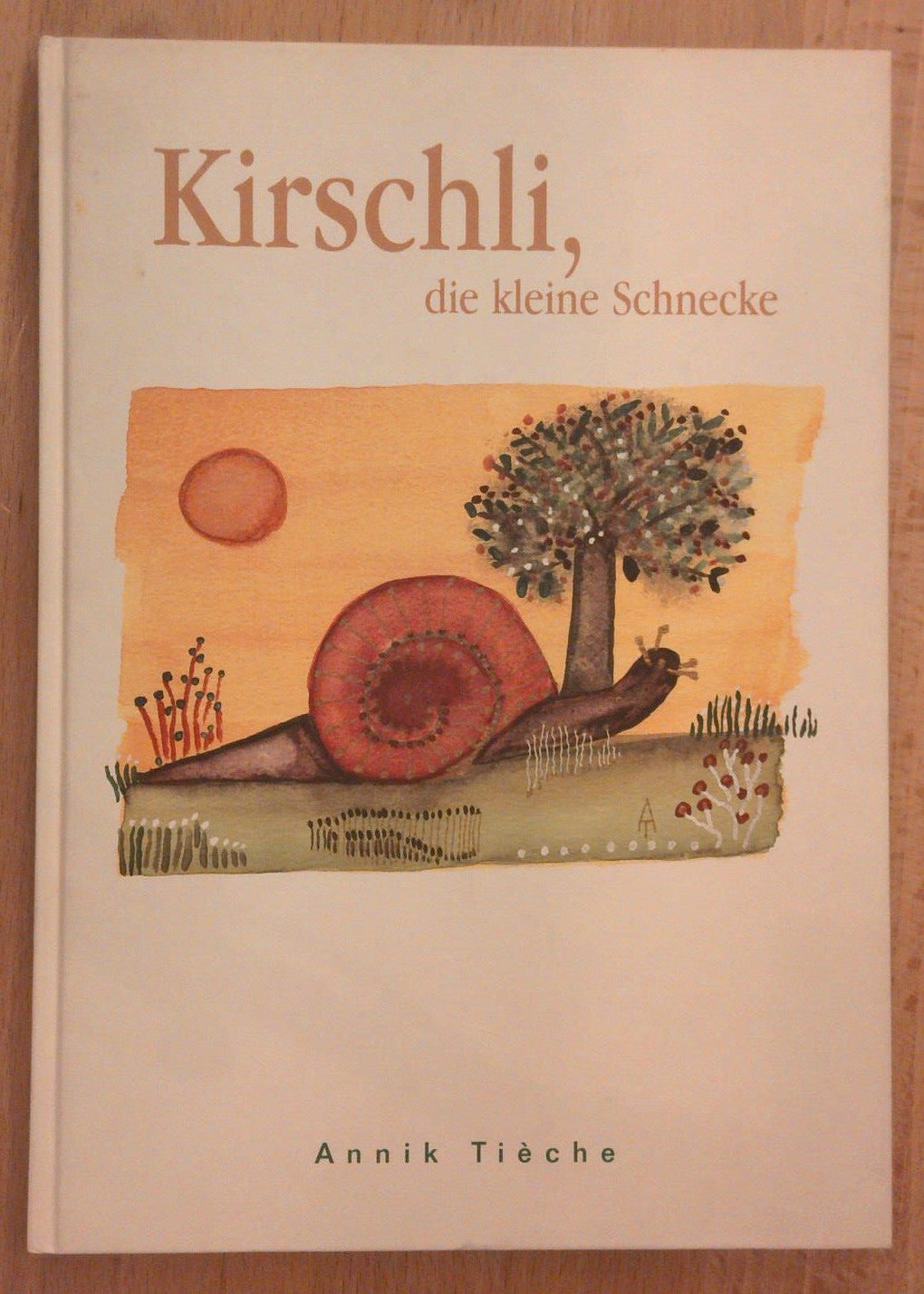 Kirschli, die kleine Schnecke.
