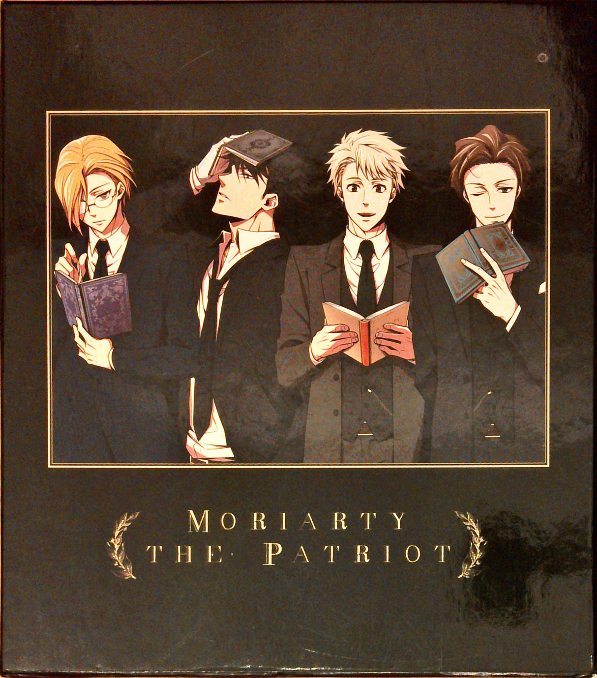 Moriarty the patriot;. 1-10 + Notizblock
